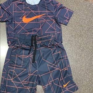 Nike youth dri-fit outfit
